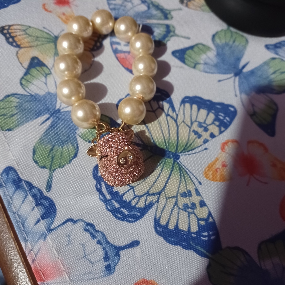 Cute pearl pig bracelet